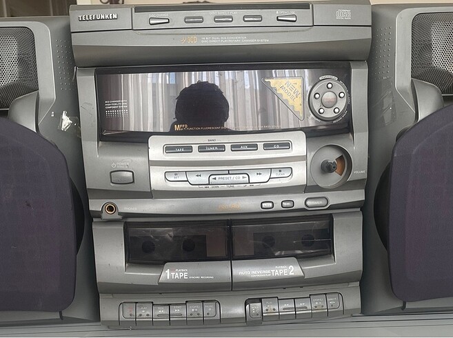 Eski müzik seti ve hoparlör - Görsel 9