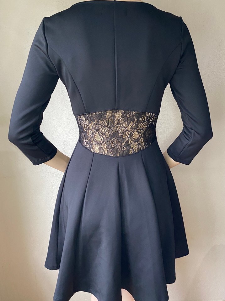 Kadın Siyah Midi Fırfırlı Elbise - Görsel 3