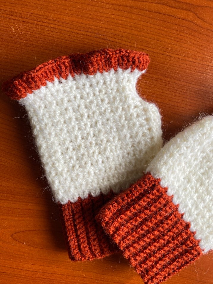 Beyaz ve Kiremit Rengi Örgü Eldiven - Görsel 5