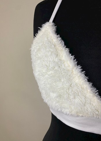 Beyaz V Yakalı Kürk Detaylı Mini Büstiyer - Görsel 3