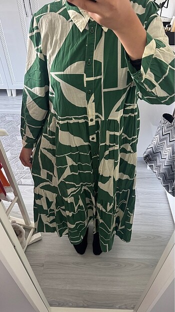 Desenli zara elbise
