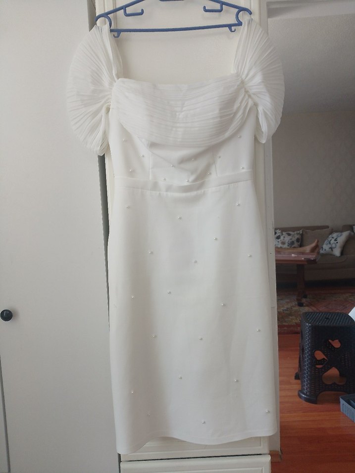 Beyaz Drapeli Mini Abiye Elbise - Görsel 4