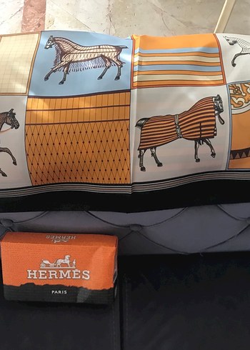 Hermes Hermes Camel At Desenli İpek Kadın Fular