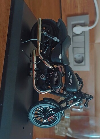 Beden Renk HARLEY DAVİDSON MOTOR METAL