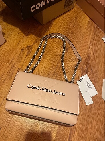 Calvin Klein Çanta