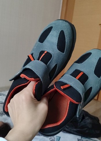 Gri Erkek Spor Sandalet Velcro Bantlı
2 çift  41 numara - Görsel 2
