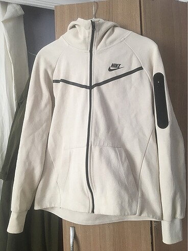 Nike hırka