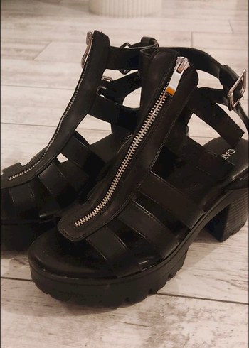 Siyah Goth Tarzı Tokalı Kadın ayakkabı sandalet - Görsel 2