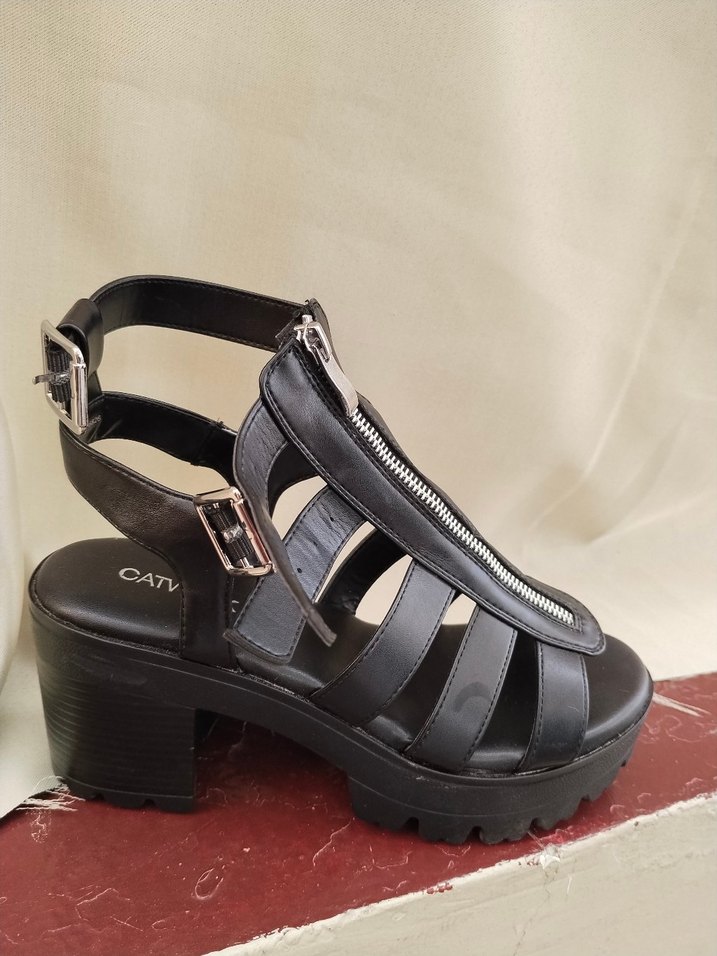 Siyah Goth Tarzı Tokalı Kadın ayakkabı sandalet - Görsel 4