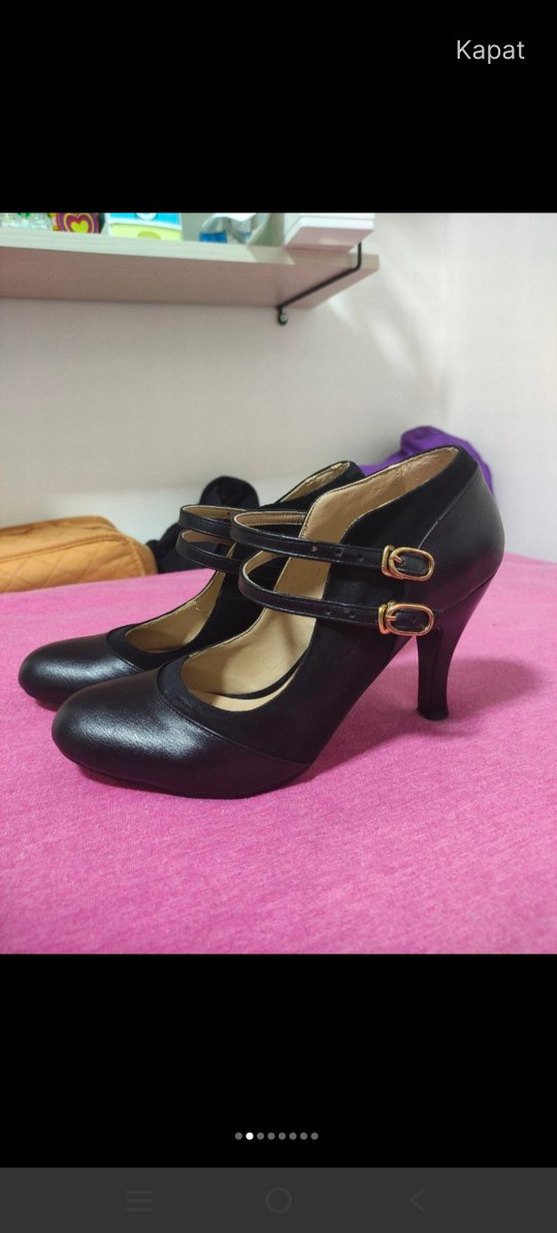 Klasik Tokalı Siyah Stiletto Topuklu Kadın Ayakkabı - Görsel 2