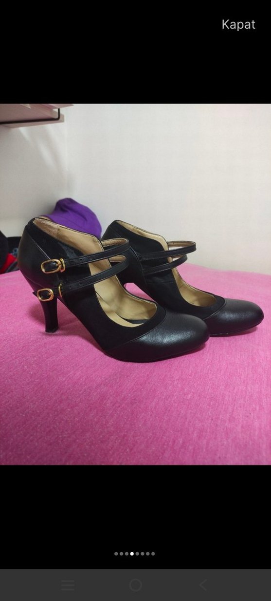 Klasik Tokalı Siyah Stiletto Topuklu Kadın Ayakkabı - Görsel 3