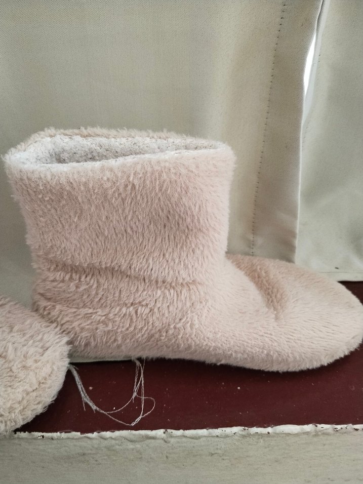 Kızlar için Bej Sıcak Kürklü Ev botu - Görsel 2