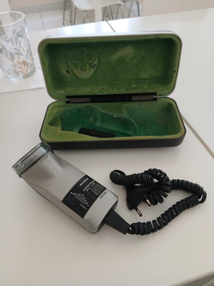 Sakal Bıyık Kutulu Tıraş Makinesi Philips - Görsel 2