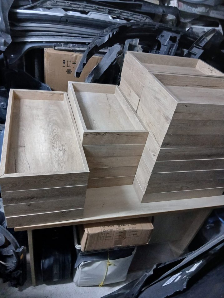 Eczane/Parfümeri (21 raf 14) ayak duvara takılabilir Özel yapım - Görsel 2