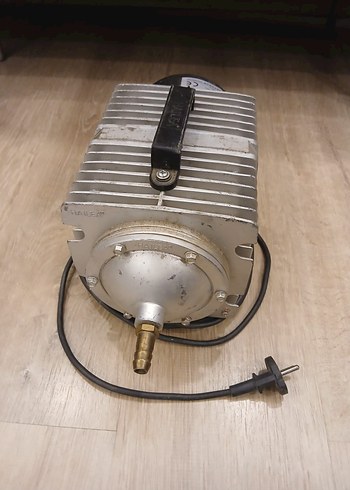 Çanta Tipi Gri Elektrikli Kompresör - Görsel 2