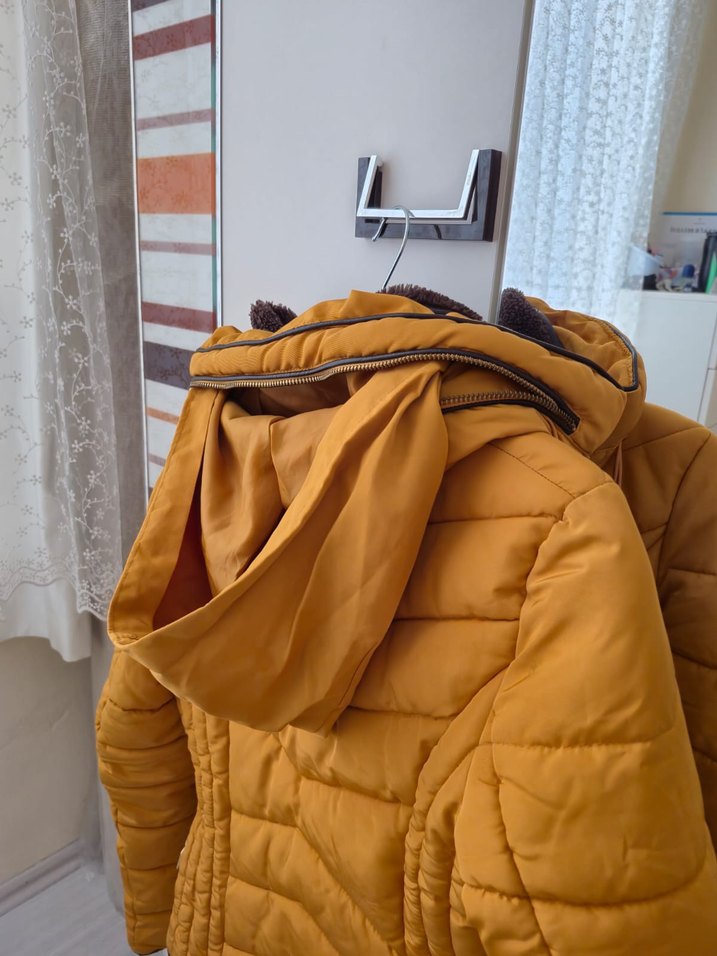 Hardal sarı  Fermuarlı Kadın Midi Mont - Görsel 4