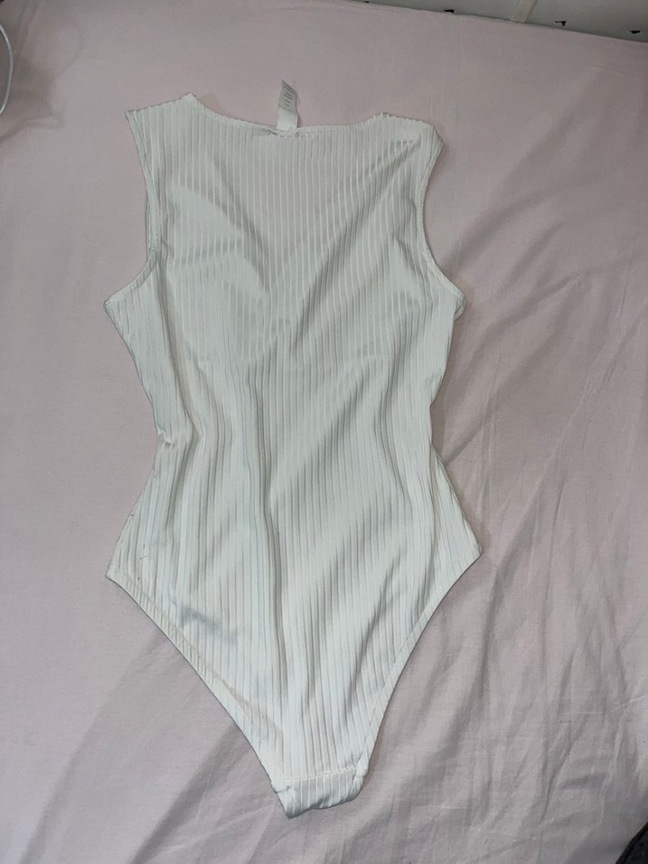 Beyaz Pilili Midi Düz Kesim Kadın Body - Görsel 2