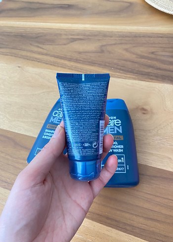 Avon Care Men 3'ü 1 Arada Şampuan, Saç Kremi ve Duş Jeli - Görsel 3