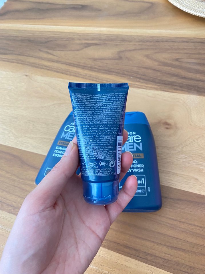 Avon Care Men 3'ü 1 Arada Şampuan, Saç Kremi ve Duş Jeli - Görsel 3