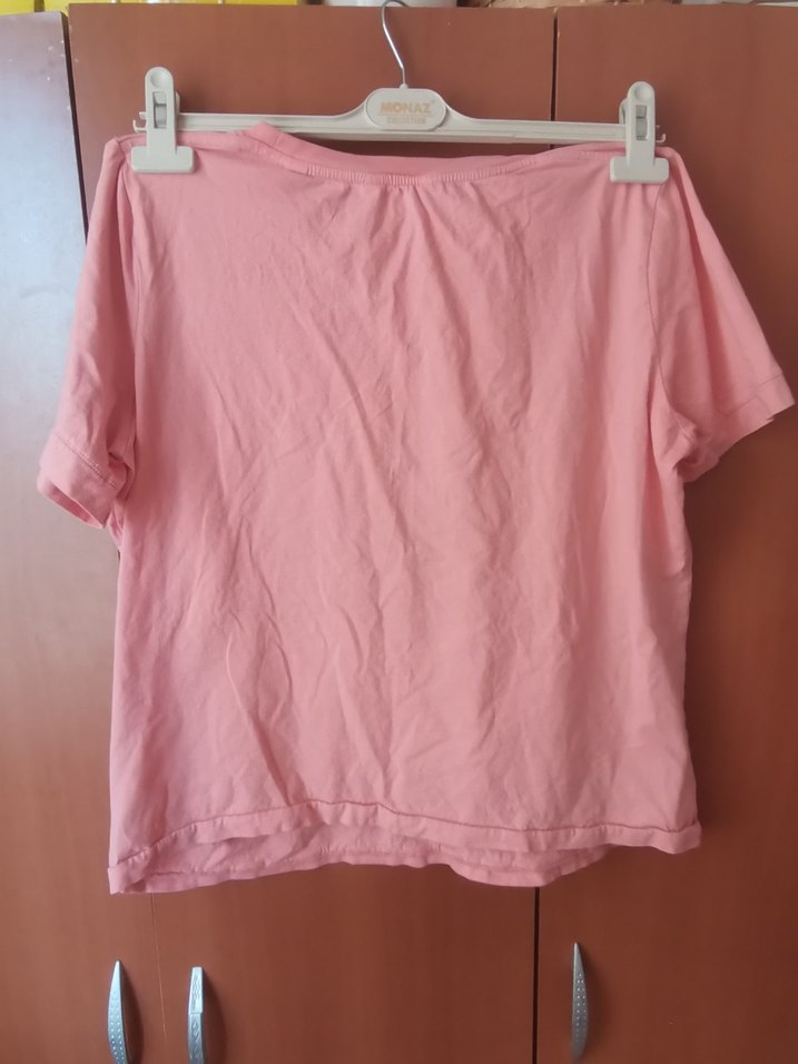 Pembe  Rahat Kesim Tişört - Görsel 2