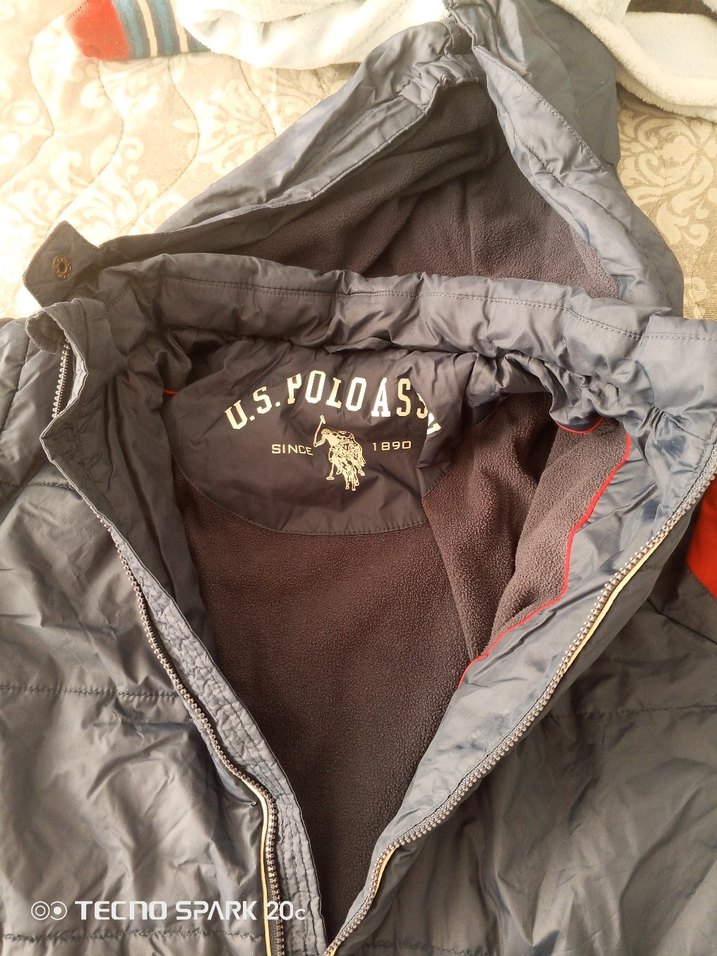 Gri Kapüşonlu Erkek Çocuk Mont - Görsel 3