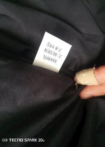 Siyah Kapüşonlu Erkek Çocuk Kaban - Görsel 2