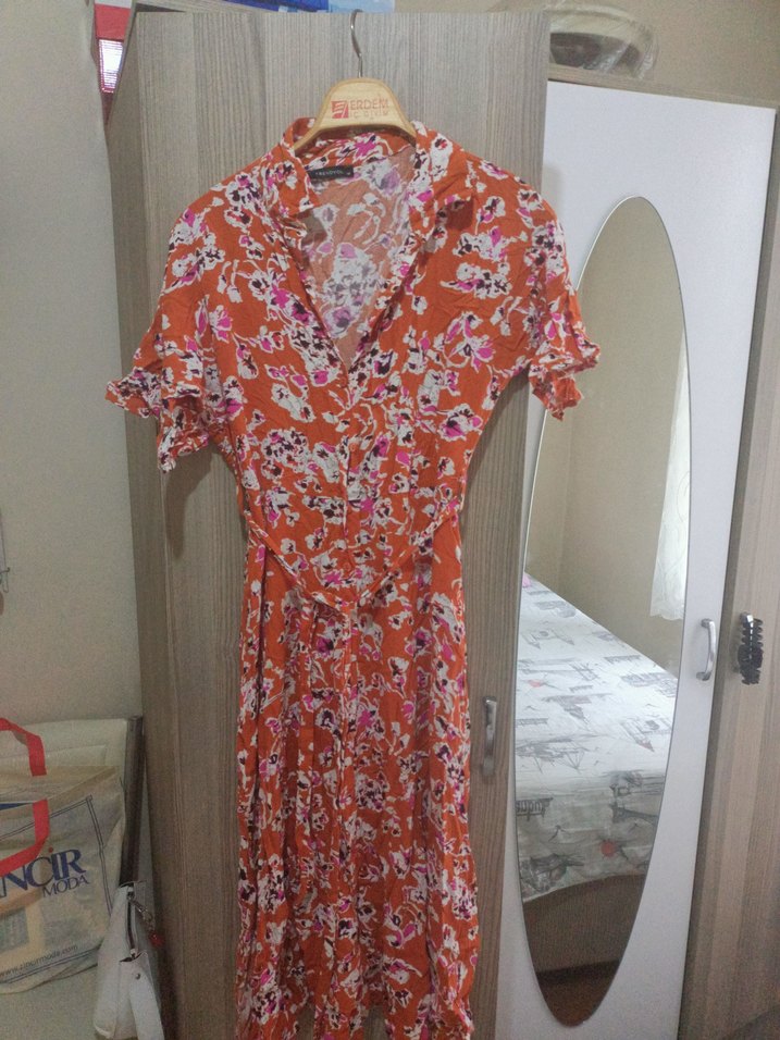 Bohem V Yaka Çiçek Desenli Uzun Elbise - Görsel 2