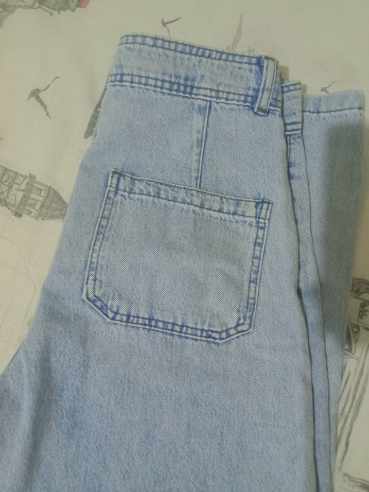 Açık mavi bol paça Kadın Jean - Görsel 4