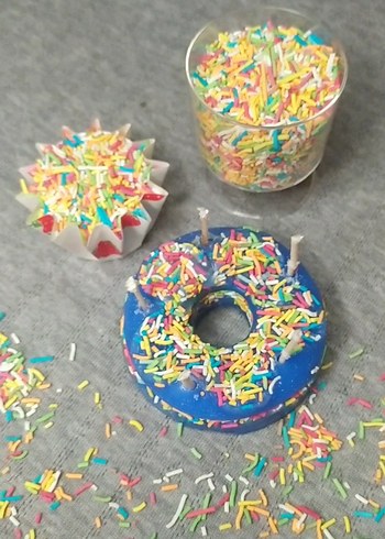 Mavi Donat Mum