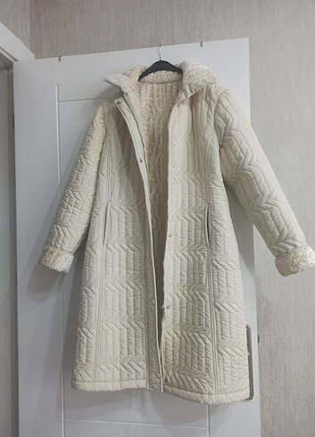 m Beden ten rengi Renk Çok güzel ve şık bir mont