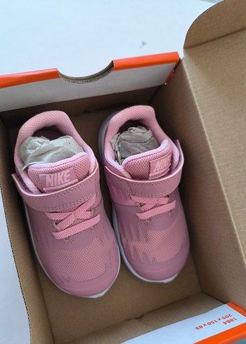 Nike Kız Çocuk Pembe Sneaker