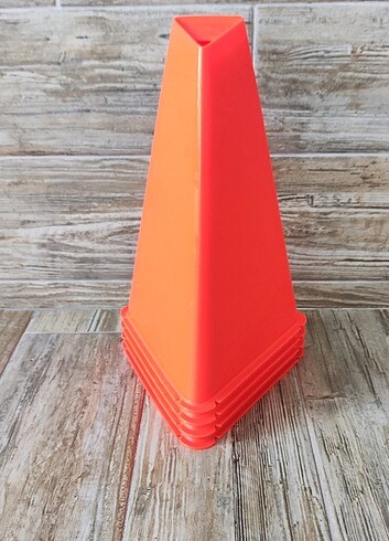 Kipsta Futbol Antrenman Kukası (4 Adet - 30 cm)
