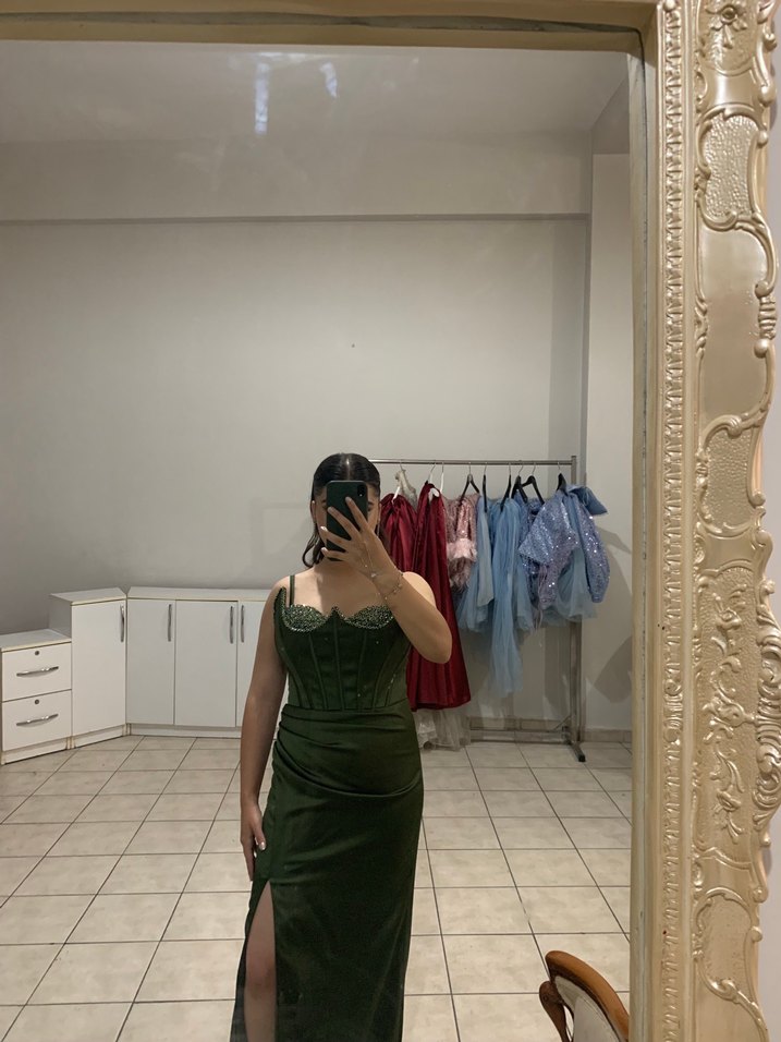 Nakış İşlemeli Straplez Uzun Abiye Elbise - Görsel 3