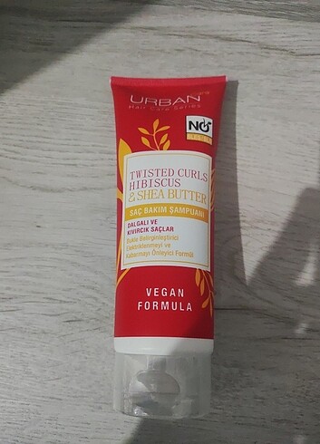 Urban Care Dalgalı Saçlar İçin Şampuan
