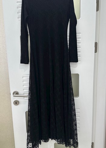 Siyah Uzun Dantel Detaylı Gotik Elbise