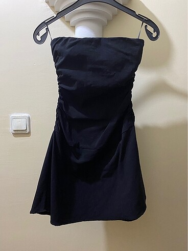 Bershka bershka straplez siyah mini elbise