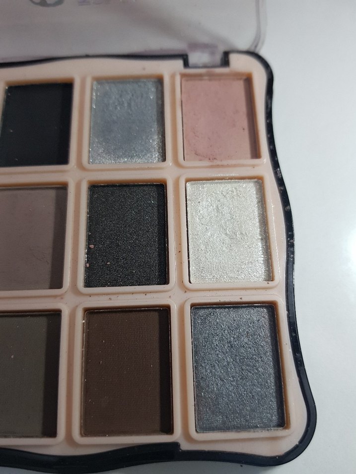 ROESIA ROSE COSMETICS 12li far paleti - Görsel 5
