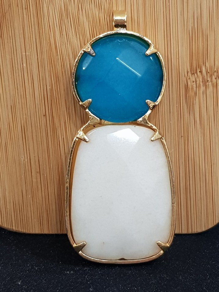 turkuaz ve beyaz aykırı formda kolye ucu - Görsel 5