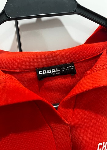 Kısa Kollu Kırmızı Baskılı Crop Tişört - Görsel 5