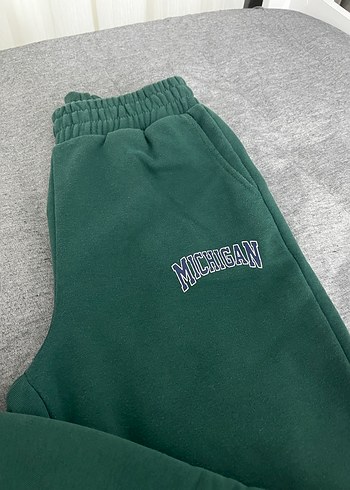 Yeşil Rahat Kesim Kadın Eşofman Altı - Görsel 2