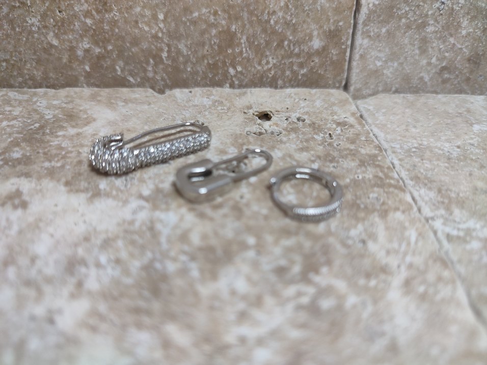 Gri Mini Küpe Seti - Görsel 2