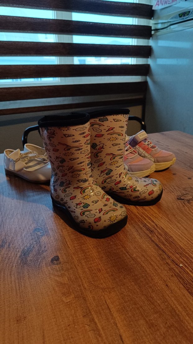 kız çocuk 25-26 ayakkabılar - Görsel 4