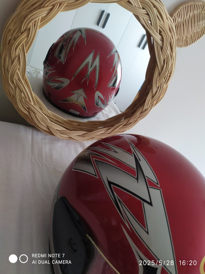 Kırmızı Parlak Biker Motosiklet Kaskı - Görsel 3