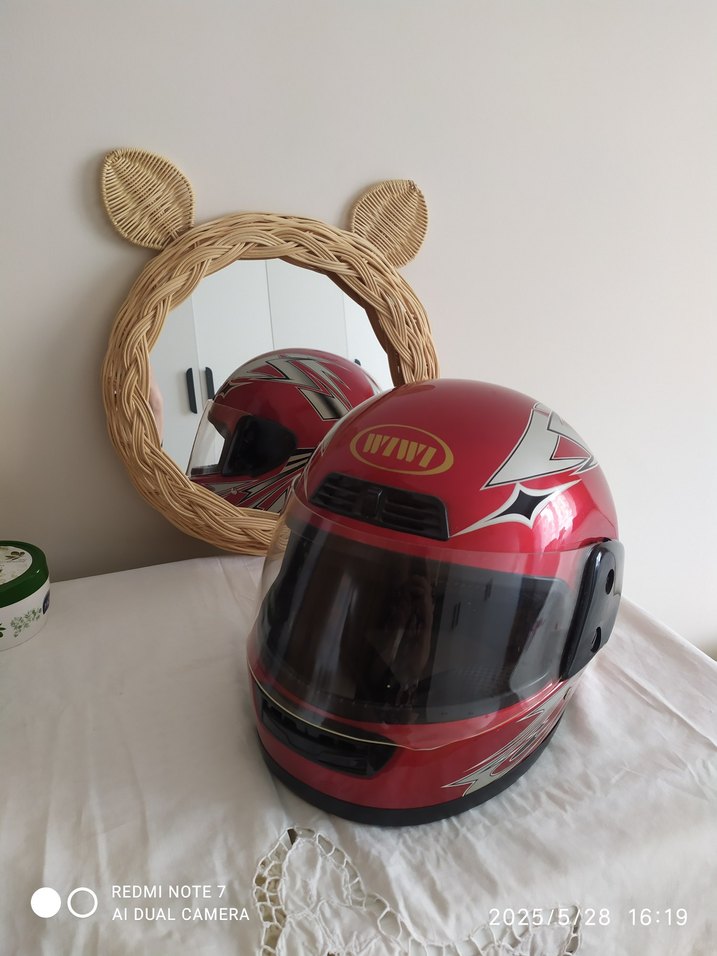 Kırmızı Parlak Biker Motosiklet Kaskı - Görsel 4