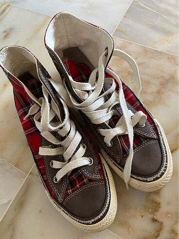 37 Beden Converse