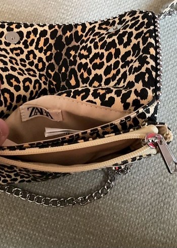 Zara Zara Zincir Detaylı Leopar Desenli Kadın çanta