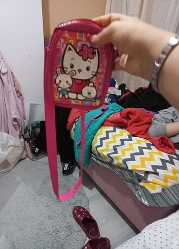  Kız çocuk çanta 