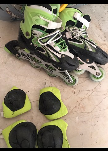 Yeşil Renkli Kaykay Paten ve Koruyucu Seti - Görsel 3