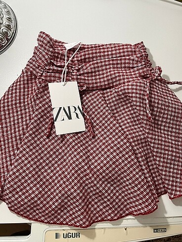 Zara kullanılmamış etiketli şort etek