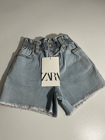 Zara markası kullanılmamış etiketli şort